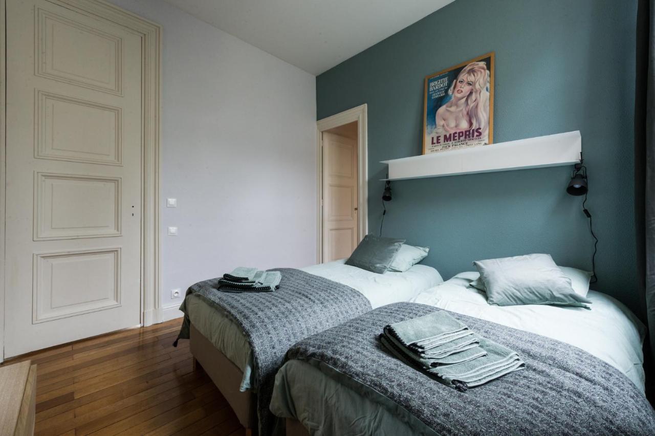 13 Place Chateauneuf - Tours Apartment Luaran gambar