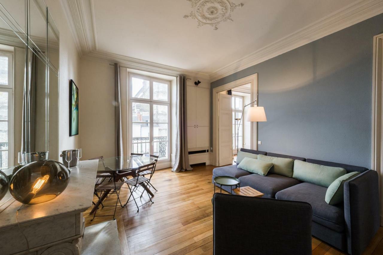 13 Place Chateauneuf - Tours Apartment Luaran gambar