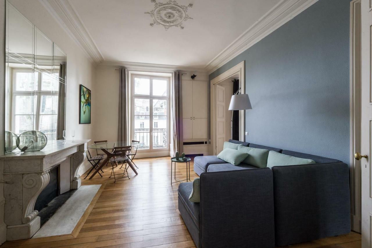 13 Place Chateauneuf - Tours Apartment Luaran gambar